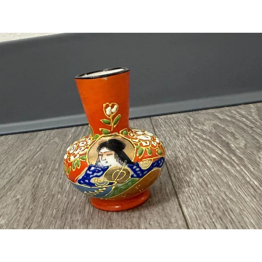 Vintage Japanese Moriage Bud Vase Geisha Girl Hand Painted Orange Miniature